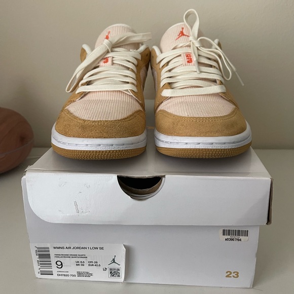 Air Jordan 1 Low “Twine” - Picture 3 of 8